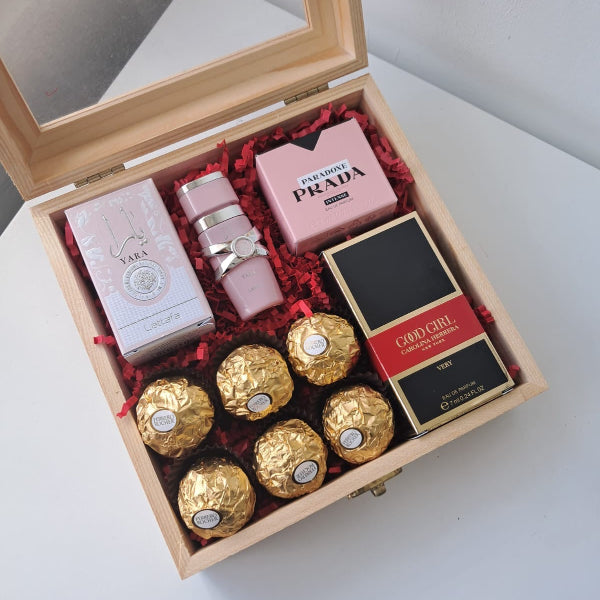 KOKETBOX 015- Premium 3 perfumes Miniatura + Chocolates en cofre de madera