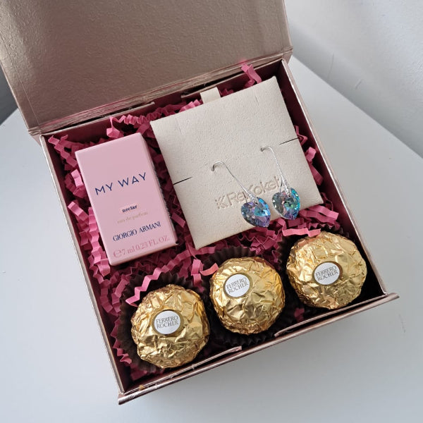 KoketBox 016 - Una Miniatura de My Way Nectar 7ML + Chocolates + Pendientes de cristales