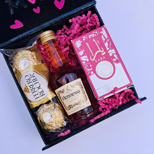 KoketBox Clásica 006-02- YARA CANDY By Lattafa Eau de Parfum, Shot de Hennesy Coñac y Ferrero Rocher