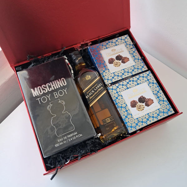 KoketBox 018 -Moschino 100ML + 2 chocolates Delafaille 50 Gramos+Black Label 200ML (Cuartillo)