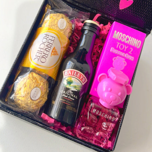 KoketBox Clásica 006-03-  Moschino Bubble Gum  5ML 0.17 fl Oz, Shot de Baileys 50cl y Ferrero Rocher