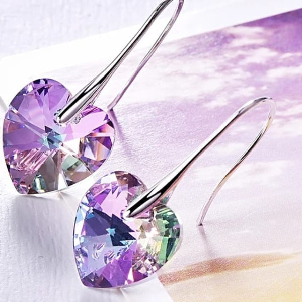 Pendientes de Corazón con Piedras de Zirconia